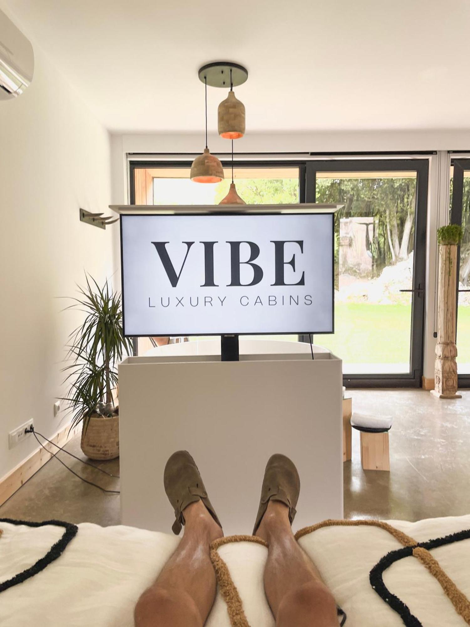 Vibe Luxury Cabins Arnuero Extérieur photo
