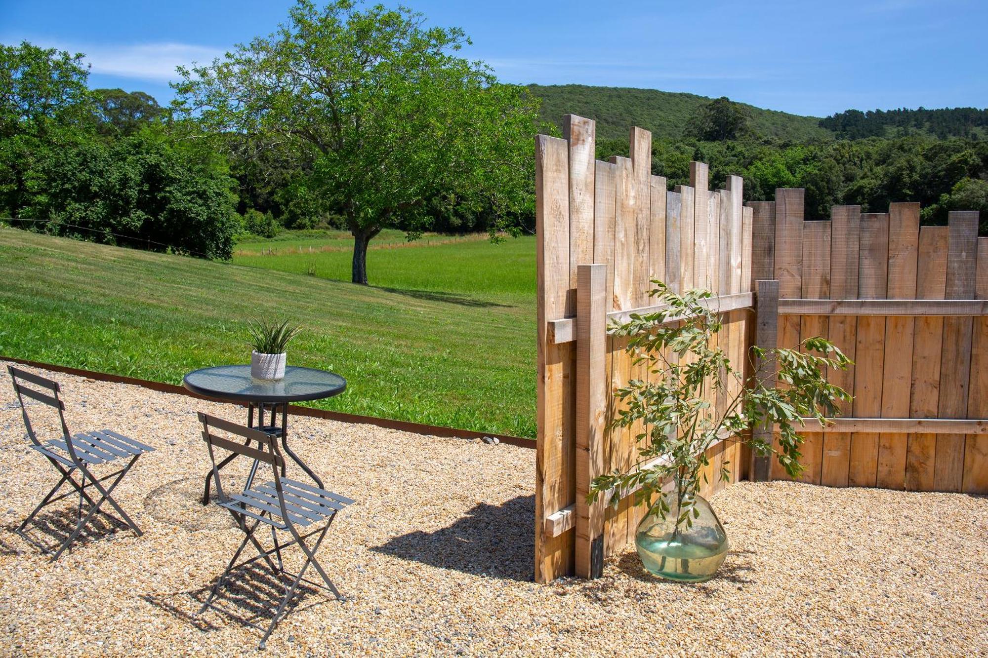 Vibe Luxury Cabins Arnuero Extérieur photo